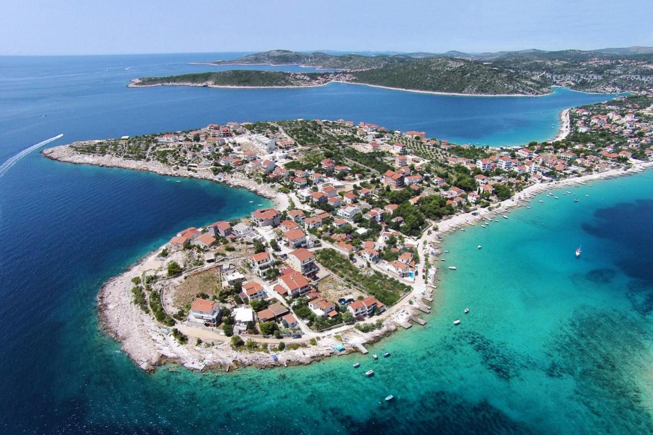 Apartments By The Sea Sevid, Trogir - 9125 Marina Exterior photo