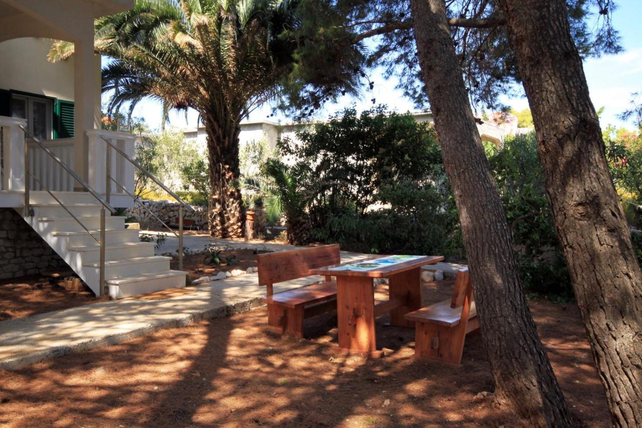 Apartments By The Sea Sevid, Trogir - 9125 Marina Exterior photo