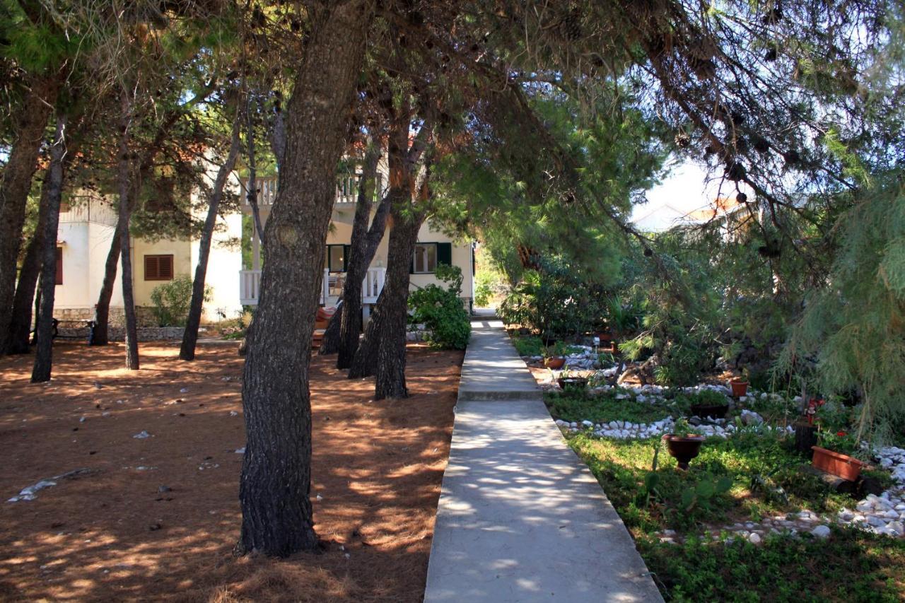 Apartments By The Sea Sevid, Trogir - 9125 Marina Exterior photo